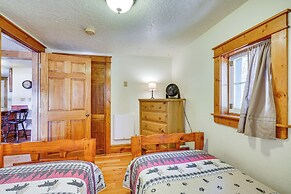 Secluded Stonewall Cabin w/ Mountain View!