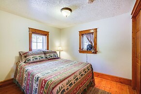 Secluded Stonewall Cabin w/ Mountain View!