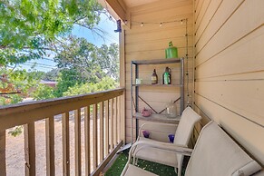 Austin Condo w/ Pool Access: 5 Mi to Downtown!