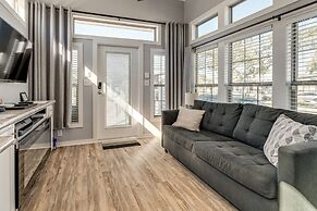 Austin Tiny Home: Fireplace, Shared Pool & Hot Tub