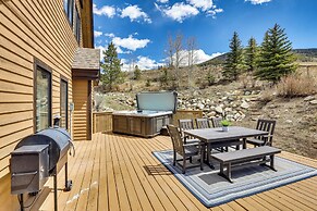 8 Mi to Keystone: Home w/ Hot Tub in Dillon