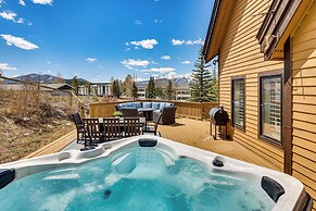 8 Mi to Keystone: Home w/ Hot Tub in Dillon
