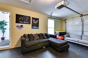 Charlotte Home ~ 9 Mi to Bank of America Stadium!