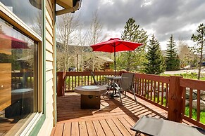 Mtn Views & Fireplace: Stunning Dillon Townhome!