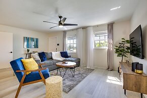 Fenced Yard + Hot Tub: Pompano Beach Vacation Home