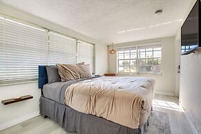 Fenced Yard + Hot Tub: Pompano Beach Vacation Home