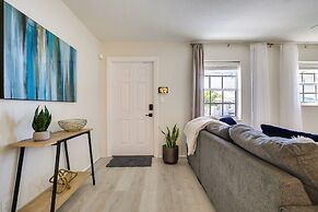 Fenced Yard + Hot Tub: Pompano Beach Vacation Home