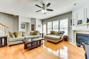Charlotte Vacation Rental w/ 2 Living Areas!