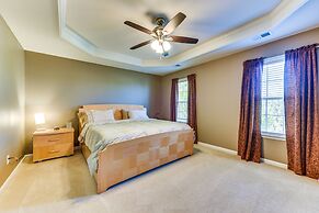 Charlotte Vacation Rental w/ 2 Living Areas!