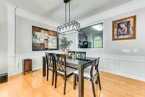 Charlotte Vacation Rental w/ 2 Living Areas!