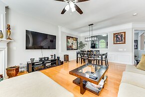 Charlotte Vacation Rental w/ 2 Living Areas!