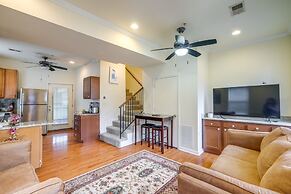 5 Mi to US Capitol: Washington DC Townhome