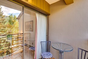 Vail Top-floor Condo w/ Deck & Mountain Views!