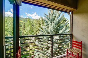 Vail Top-floor Condo w/ Deck & Mountain Views!