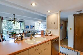 Vail Top-floor Condo w/ Deck & Mountain Views!