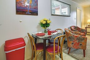 Quaint Cody Cottage w/ Grill: Walk to Downtown!