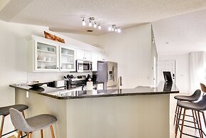 Lanai & Fire Pit: Peaceful Palm Coast Home!