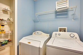 Sunny Wesley Chapel Home ~ 2 Mi to Epperson Lagoon