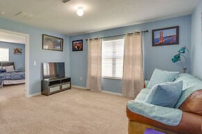 Sunny Wesley Chapel Home ~ 2 Mi to Epperson Lagoon