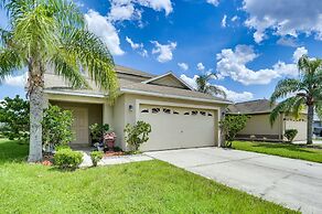 Sunny Wesley Chapel Home ~ 2 Mi to Epperson Lagoon