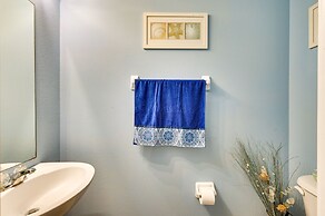 Sunny Wesley Chapel Home ~ 2 Mi to Epperson Lagoon