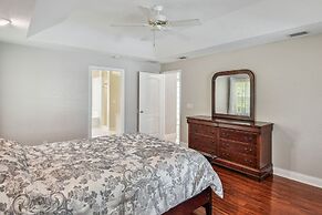 Palm Coast Escape: Screened Lanai, Saltwater Pool!