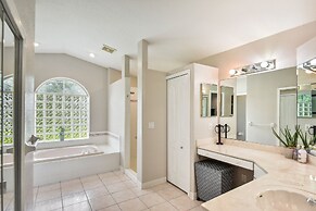 Palm Coast Escape: Screened Lanai, Saltwater Pool!