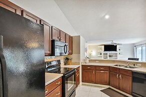 Palm Coast Escape: Screened Lanai, Saltwater Pool!