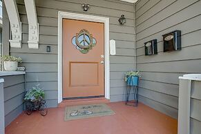 Oakland Vacation Rental ~ 10 Mi to San Francisco!