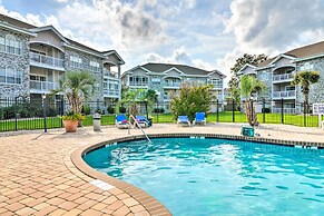 Bright Myrtle Beach Condo on Golf Course w/ Pool!