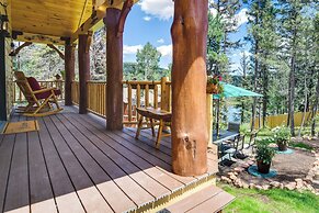 Private Hot Tub & Pond: Conifer Log Cabin