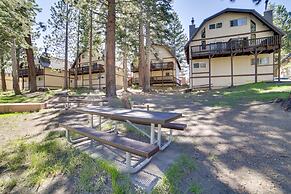 Mammoth Lakes Condo w/ Fireplace & Mountain Views
