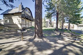 Mammoth Lakes Condo w/ Fireplace & Mountain Views