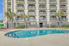 Ideally Located Myrtle Beach Condo w/ Pool Access!