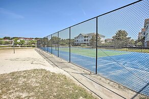 Barefoot Resort Condo w/ Pools & Balcony!