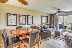 Walk to Beaches: Myrtle Beach Condo w/ Balcony!