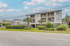 Walk to Beaches: Myrtle Beach Condo w/ Balcony!