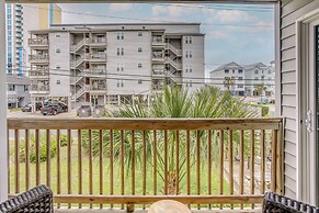 Walk to Beaches: Myrtle Beach Condo w/ Balcony!