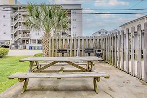 Walk to Beaches: Myrtle Beach Condo w/ Balcony!
