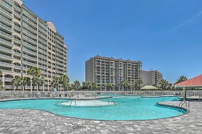 Golf Getaway w/ Pool Access in North Myrtle Beach