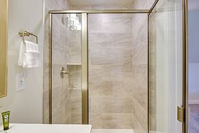 Golf Getaway w/ Pool Access in North Myrtle Beach