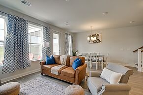 Golf Getaway w/ Pool Access in North Myrtle Beach