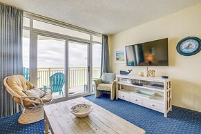 2 Mi to Barefoot Landing: Condo w/ Beach Access!