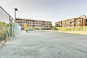 Walk to Coast: North Myrtle Beach Condo w/ Pool!