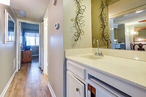 Walk to Coast: North Myrtle Beach Condo w/ Pool!