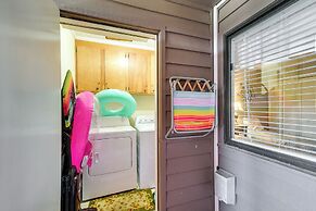 Walk to Coast: North Myrtle Beach Condo w/ Pool!