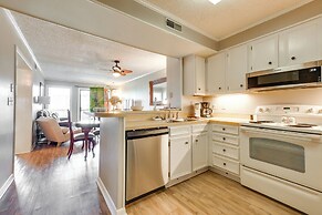 Walk to Coast: North Myrtle Beach Condo w/ Pool!