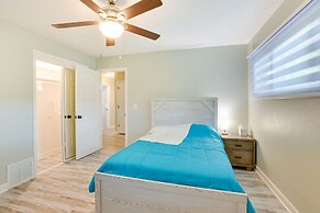 Charming Omaha Getaway - 3 Mi to Baxter Arena!