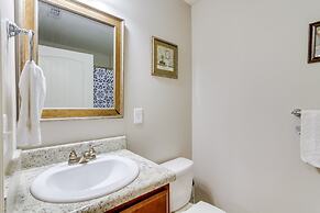 Charming Pensacola Home Rental: 2 Mi to Beach!