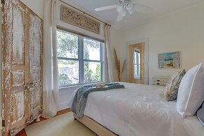 Pensacola Paradise: Furnished Deck & Gas Grill!